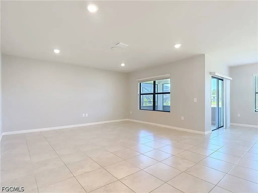 16056 Enclaves Cove Drive North Fort Myers FL 33917