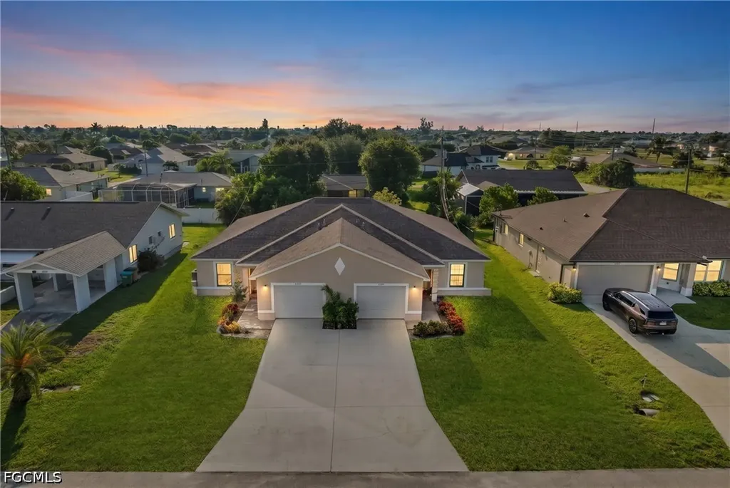 4623 SW 7th Place Cape Coral FL 33914