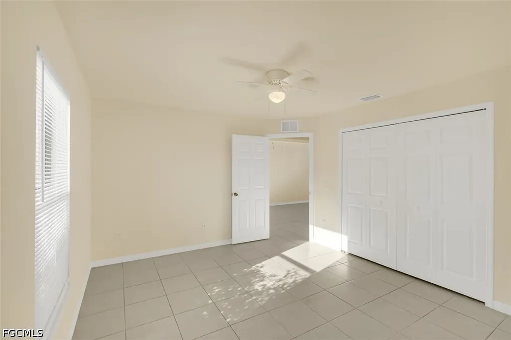4623 SW 7th Place Cape Coral FL 33914
