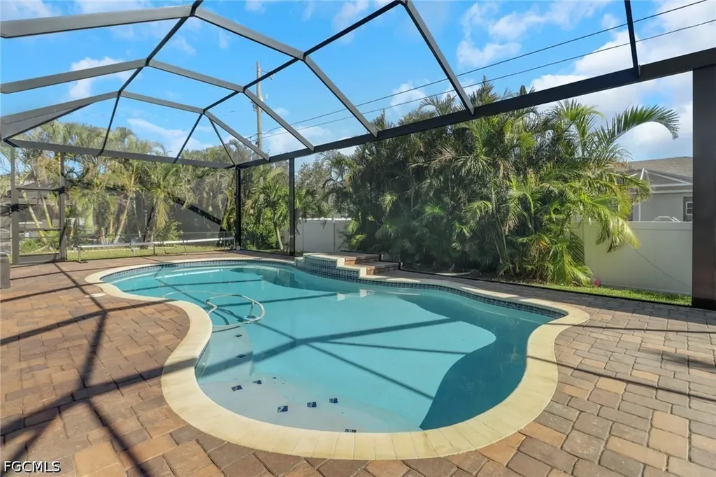 3411 SW 27th Place Cape Coral FL 33914