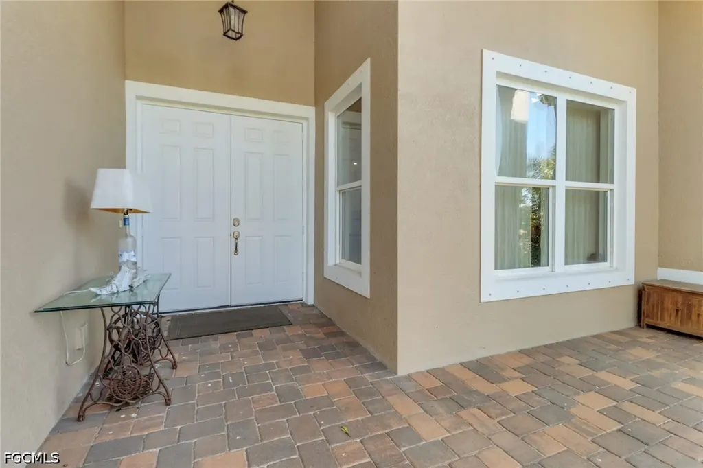 3411 SW 27th Place Cape Coral FL 33914