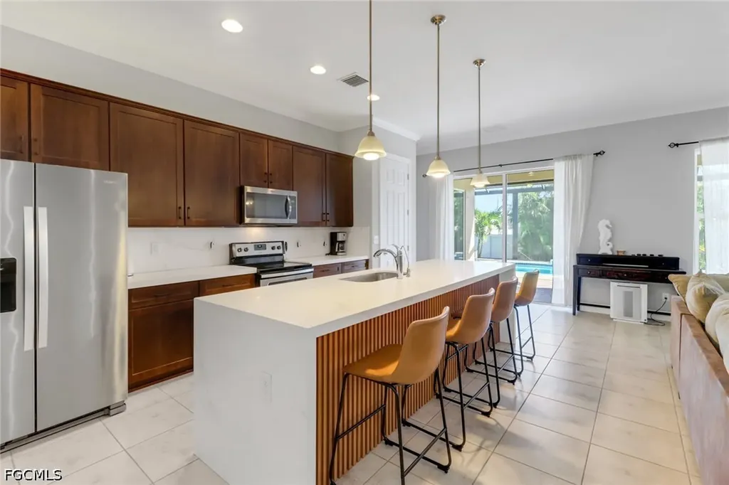3411 SW 27th Place Cape Coral FL 33914
