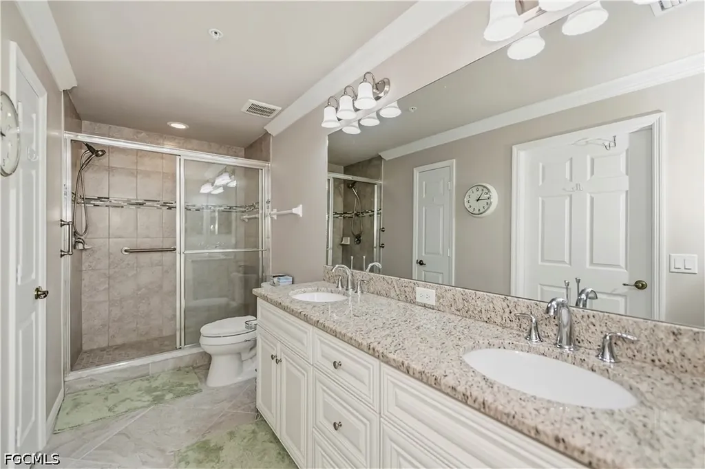1051 Winding Pines Circle Cape Coral FL 33909