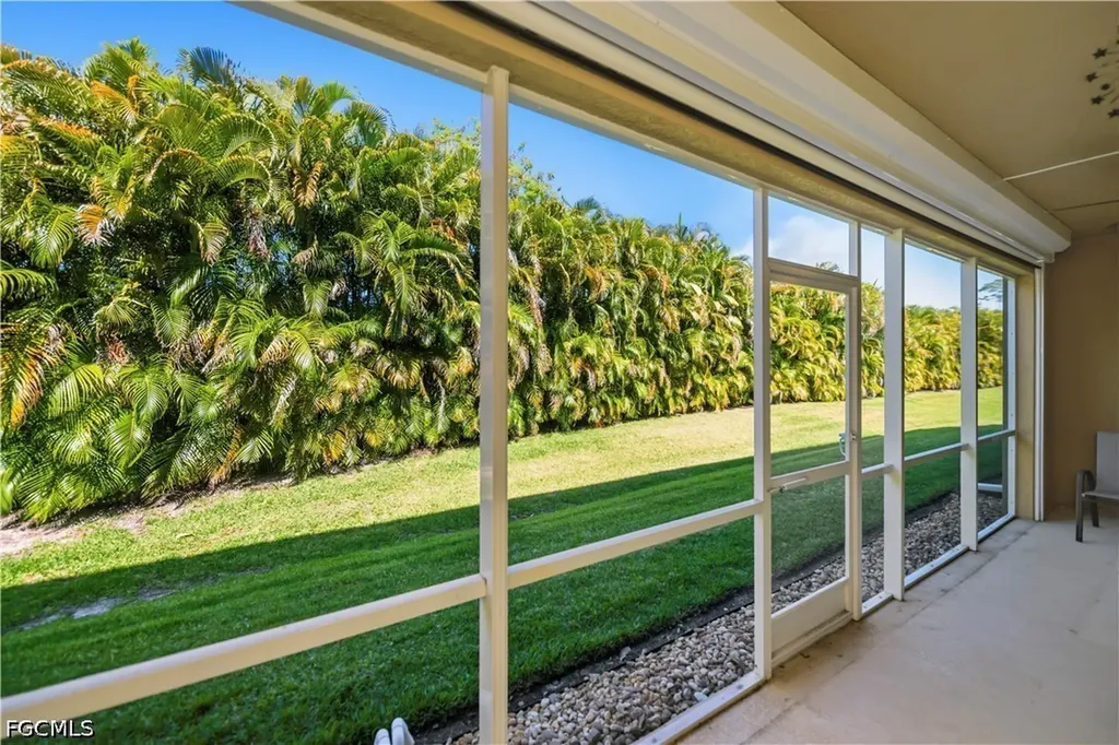 1051 Winding Pines Circle Cape Coral FL 33909