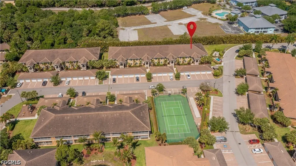 1051 Winding Pines Circle Cape Coral FL 33909