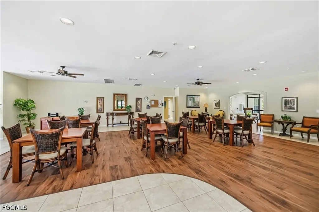 1051 Winding Pines Circle Cape Coral FL 33909