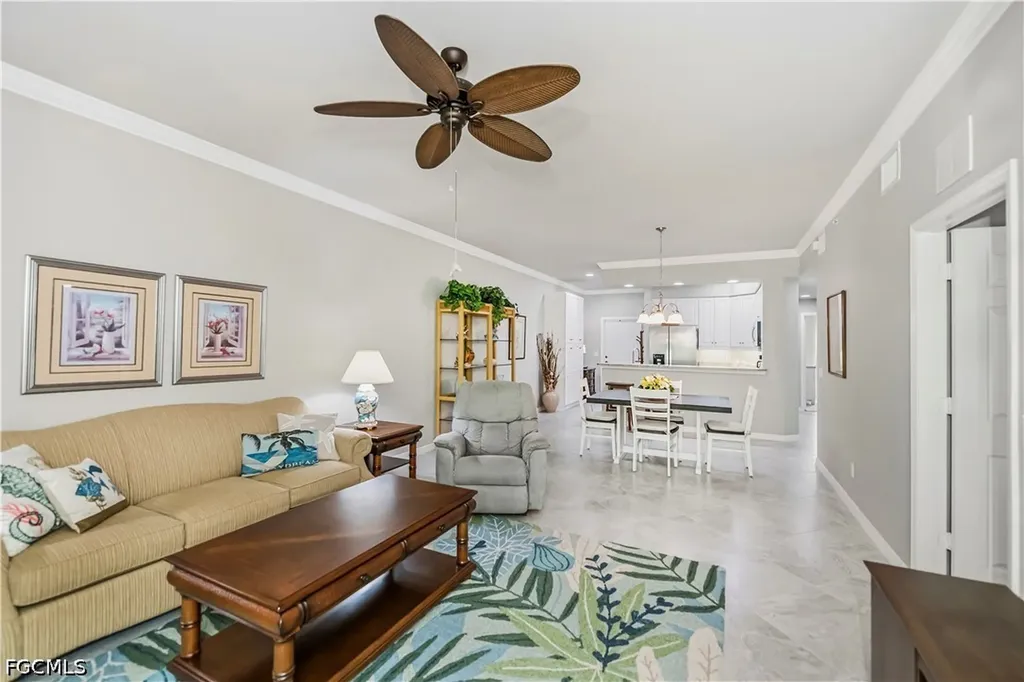 1051 Winding Pines Circle Cape Coral FL 33909