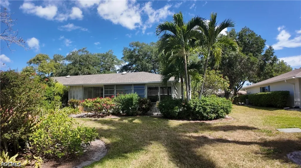 58 Glades Boulevard Naples FL 34112