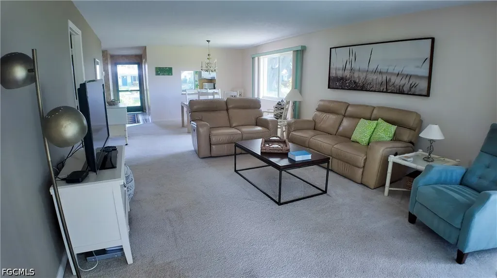 58 Glades Boulevard Naples FL 34112