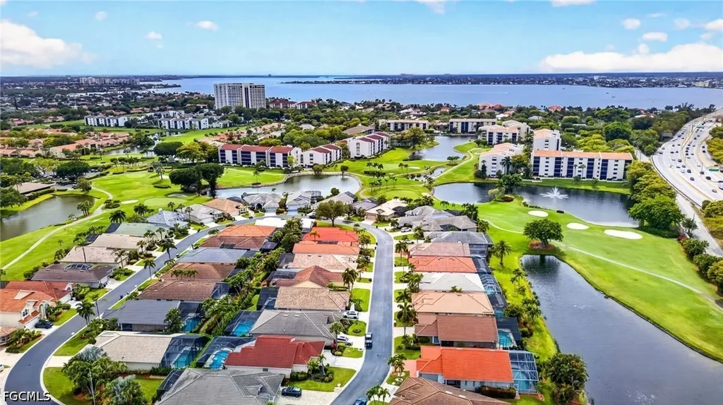9514 Mariners Cove Lane Fort Myers FL 33919