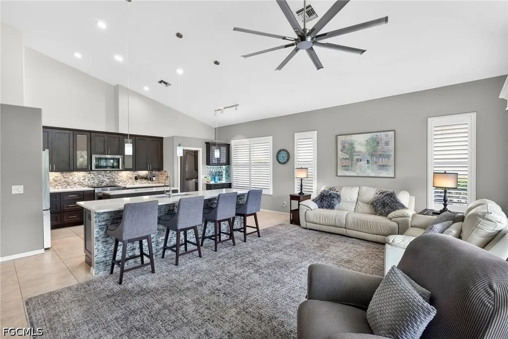 9514 Mariners Cove Lane Fort Myers FL 33919