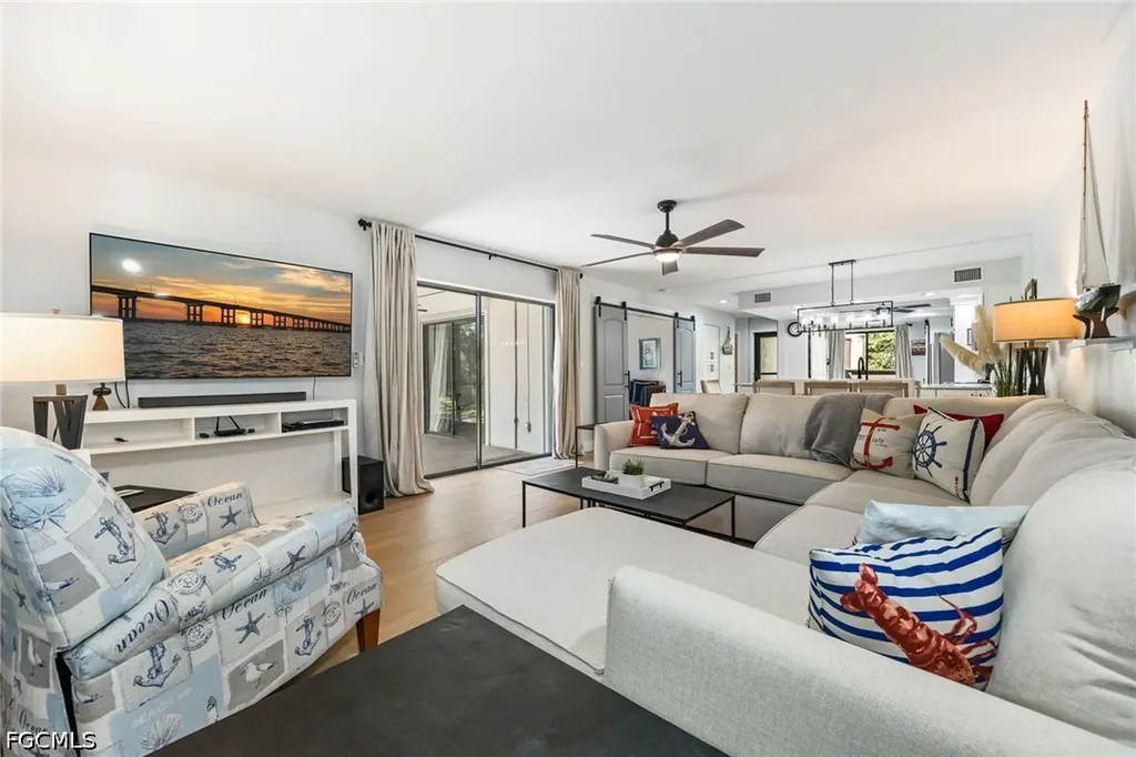 104 Pinebrook Drive Fort Myers FL 33907