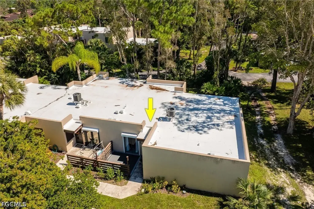 104 Pinebrook Drive Fort Myers FL 33907