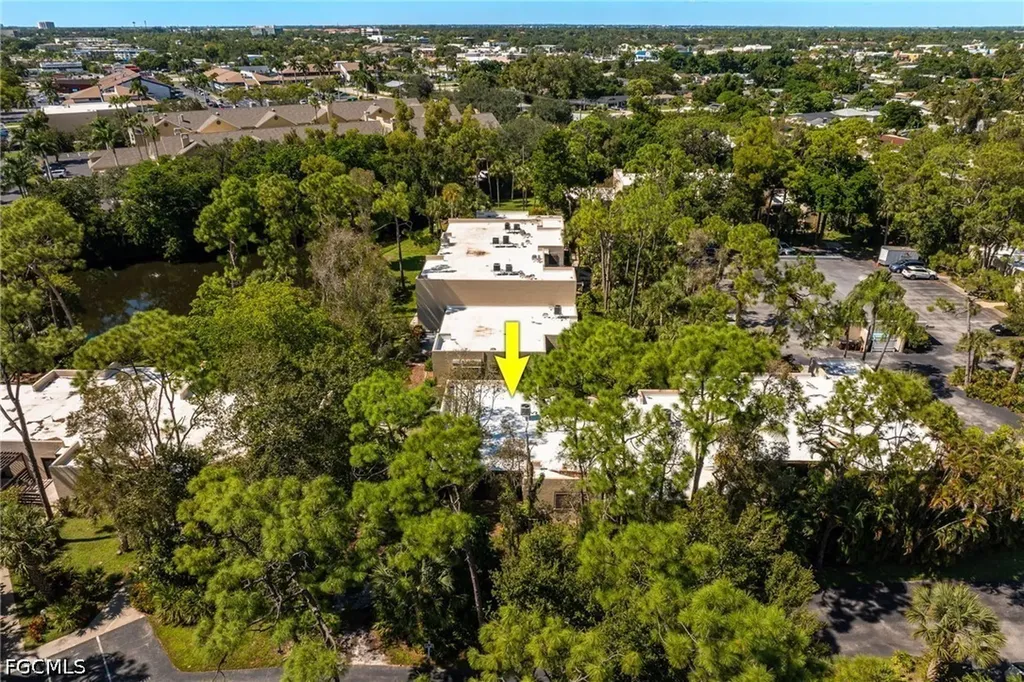 104 Pinebrook Drive Fort Myers FL 33907