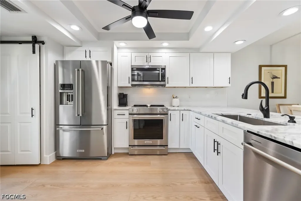 104 Pinebrook Drive Fort Myers FL 33907