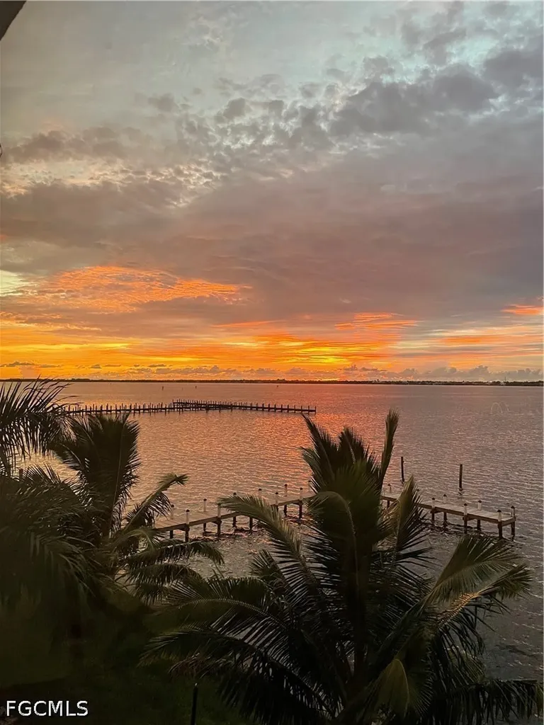 1900 Clifford Street Fort Myers FL 33901