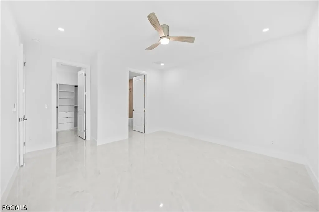 220 NE 9th Street Cape Coral FL 33909
