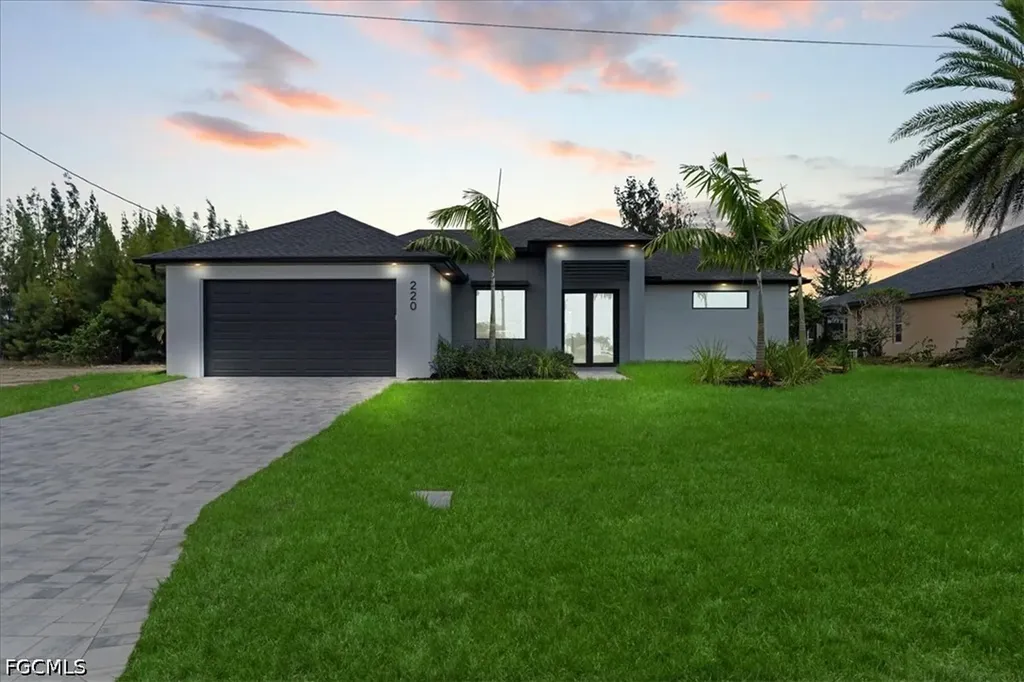 220 NE 9th Street Cape Coral FL 33909