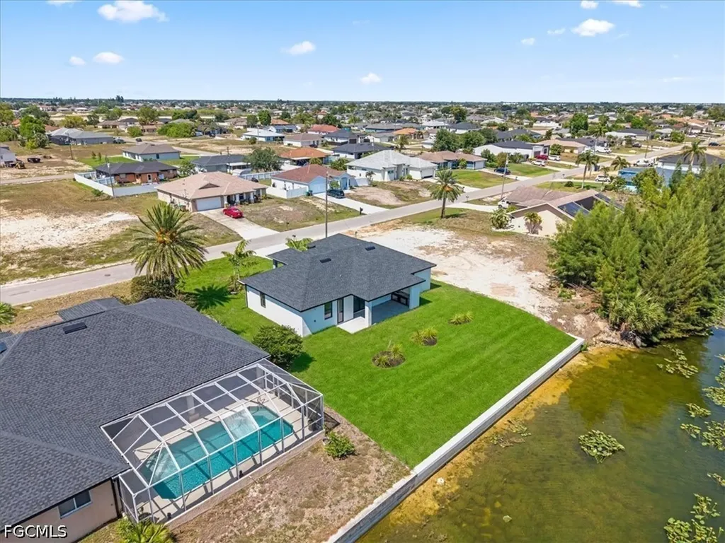 220 NE 9th Street Cape Coral FL 33909