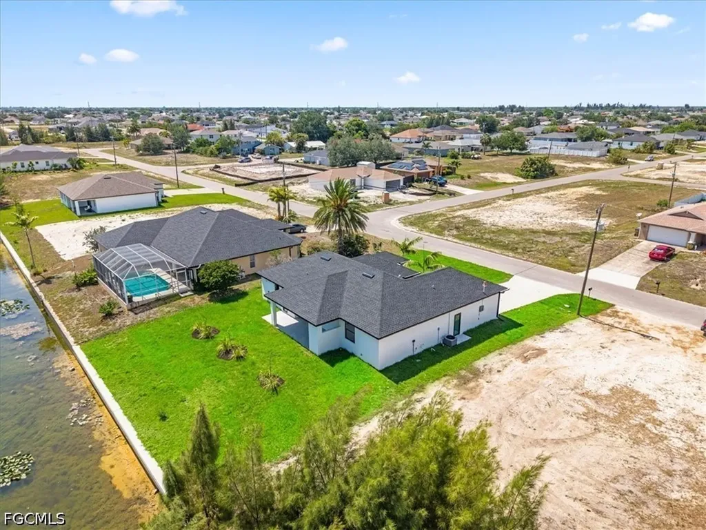 220 NE 9th Street Cape Coral FL 33909