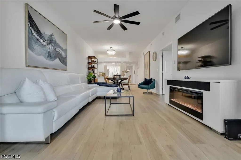 6750 Beach Resort Drive Naples FL 34114