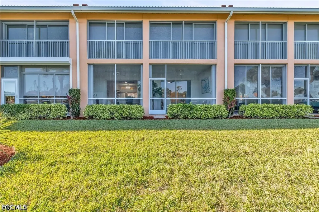 6750 Beach Resort Drive Naples FL 34114