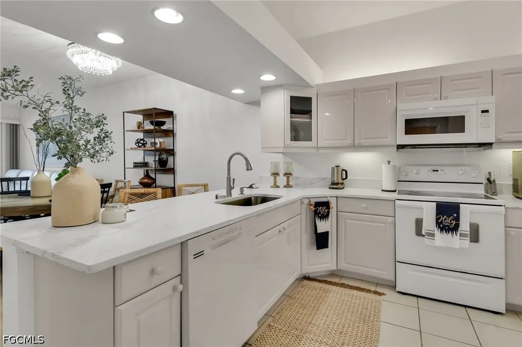 6750 Beach Resort Drive Naples FL 34114
