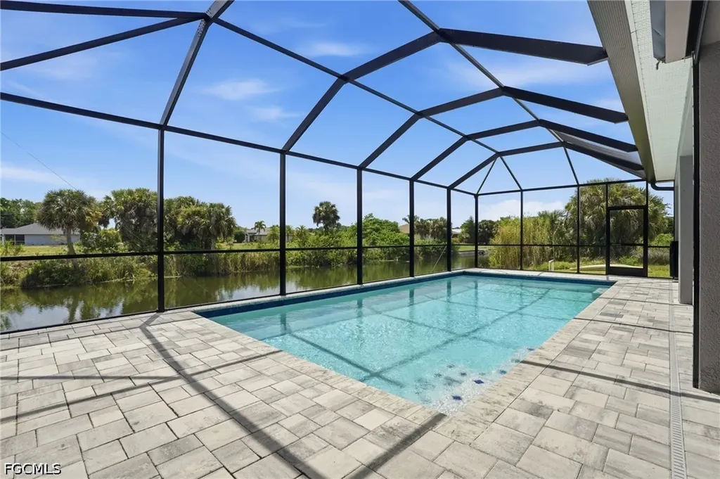 1825 NW 31st Avenue Cape Coral FL 33993