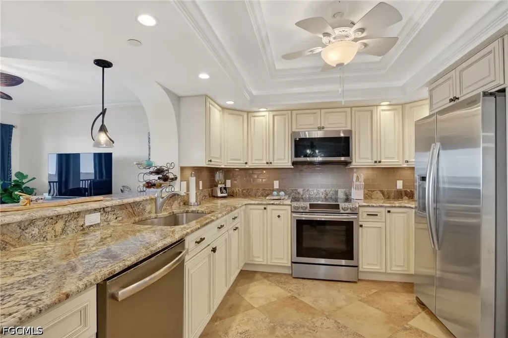 1900 Virginia Avenue Fort Myers FL 33901