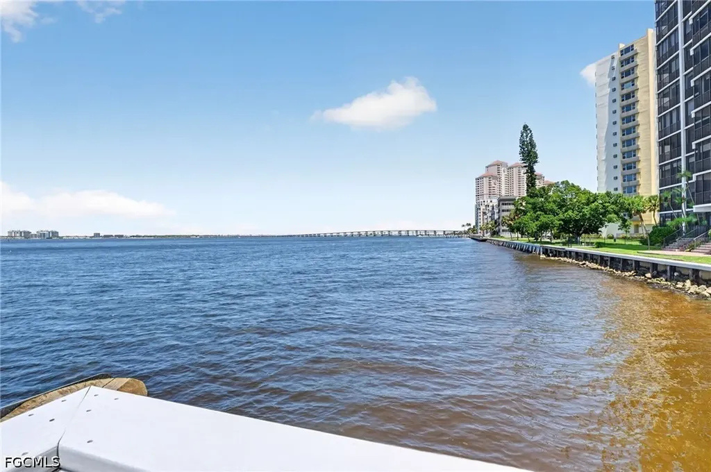 1900 Virginia Avenue Fort Myers FL 33901