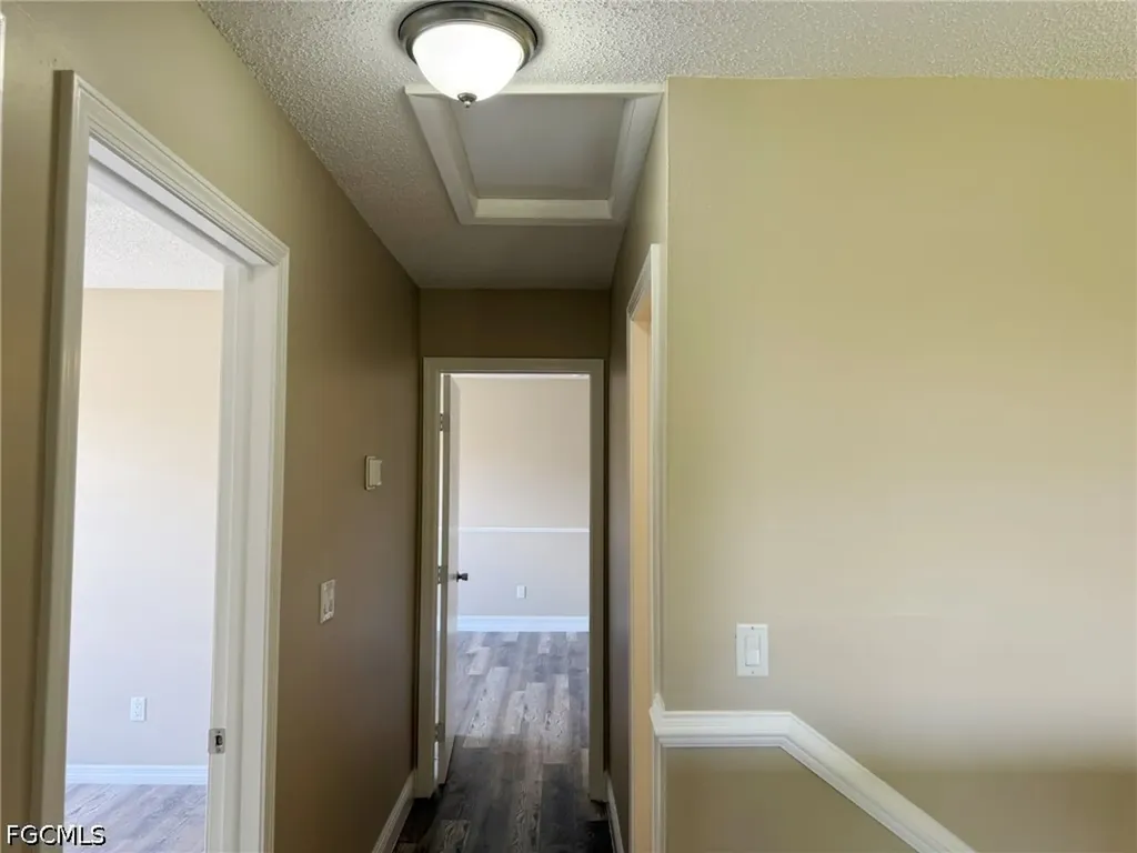 621 SE 12th Avenue Cape Coral FL 33990