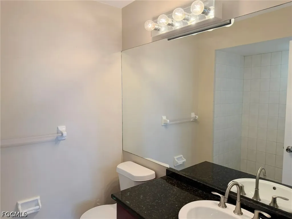 621 SE 12th Avenue Cape Coral FL 33990