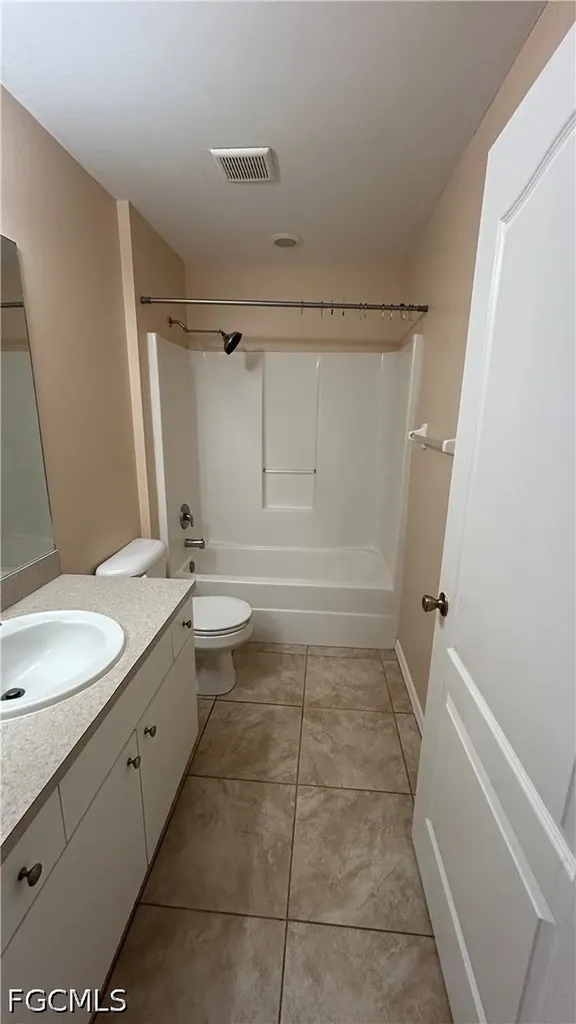 3902 23rd Street SW Lehigh Acres FL 33976