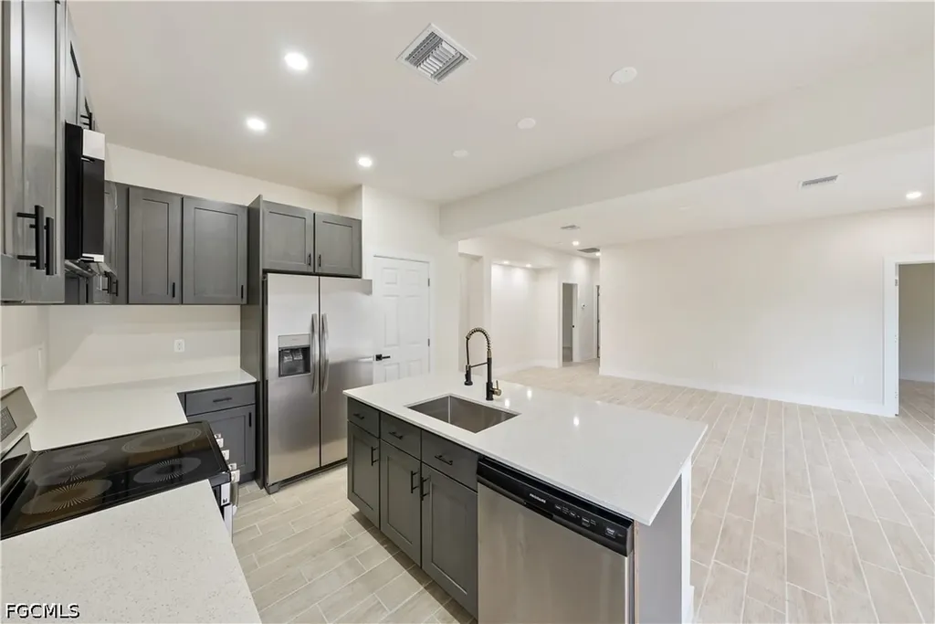 3231 57th Street W Lehigh Acres FL 33971
