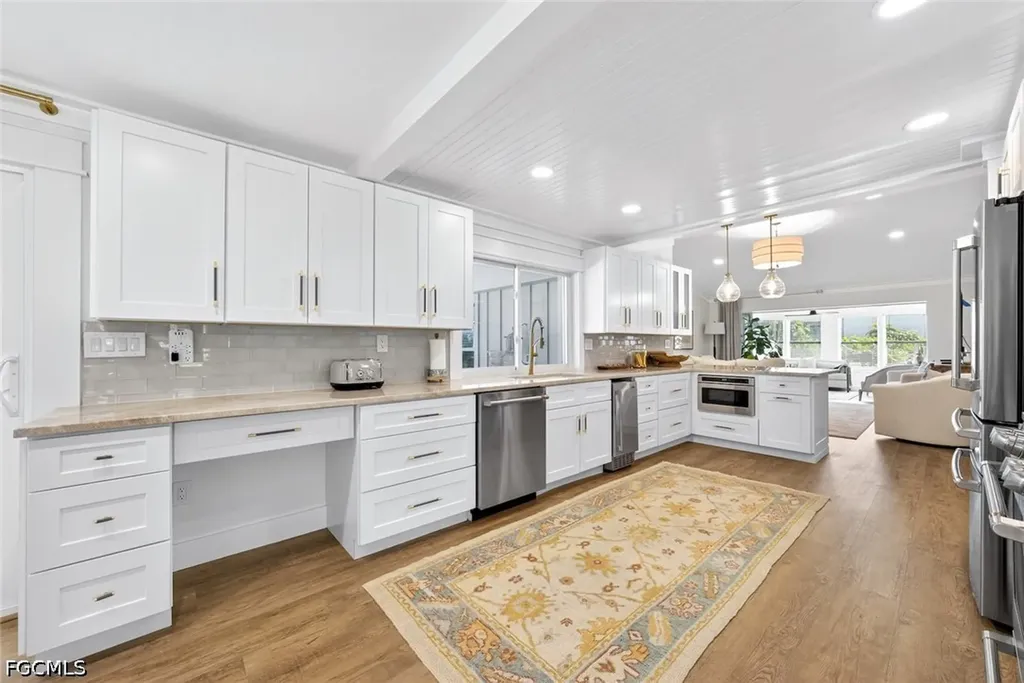 1251 Par View Drive Sanibel FL 33957