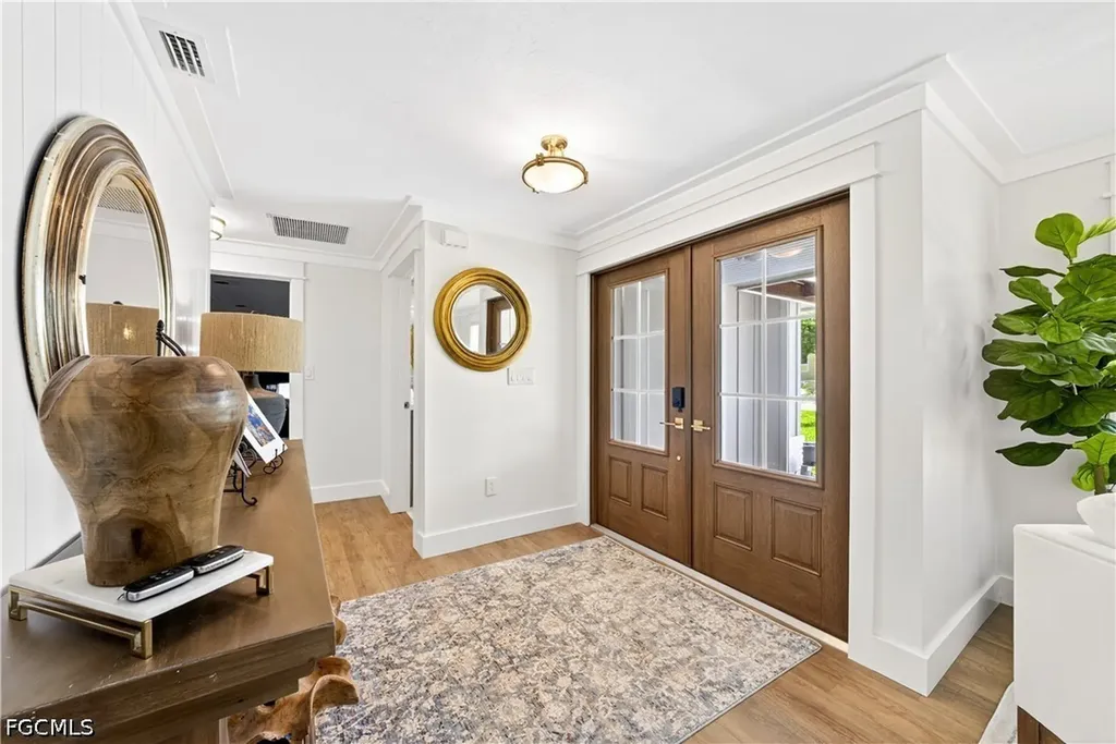1251 Par View Drive Sanibel FL 33957