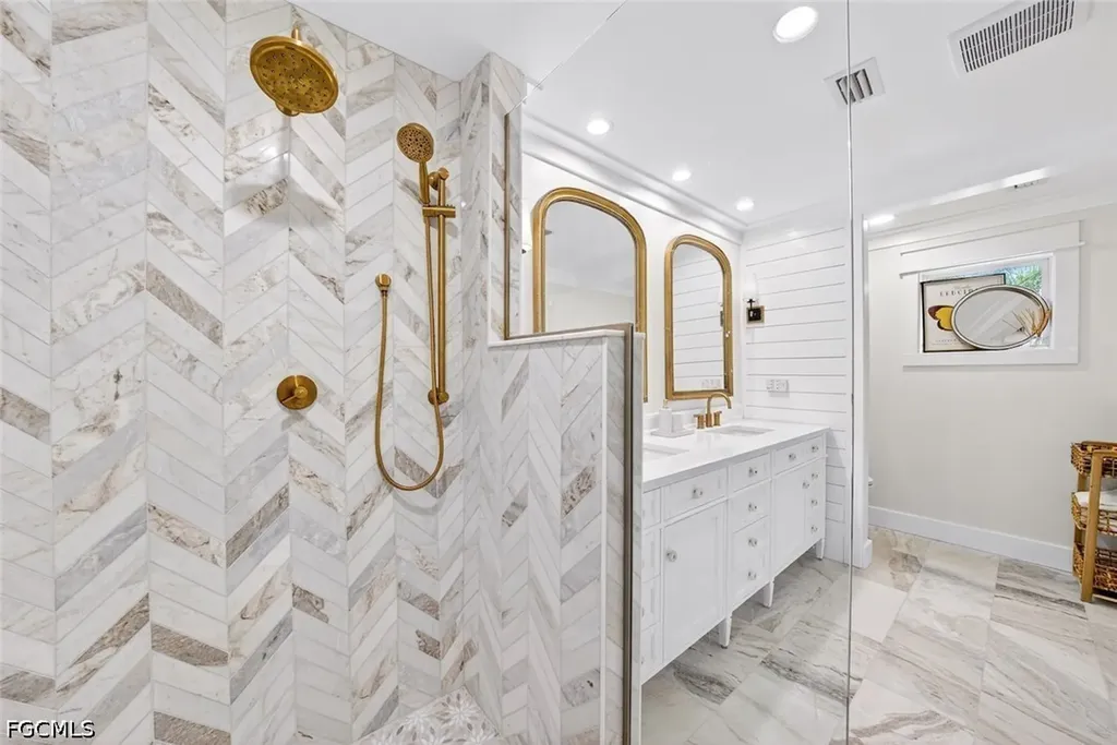 1251 Par View Drive Sanibel FL 33957