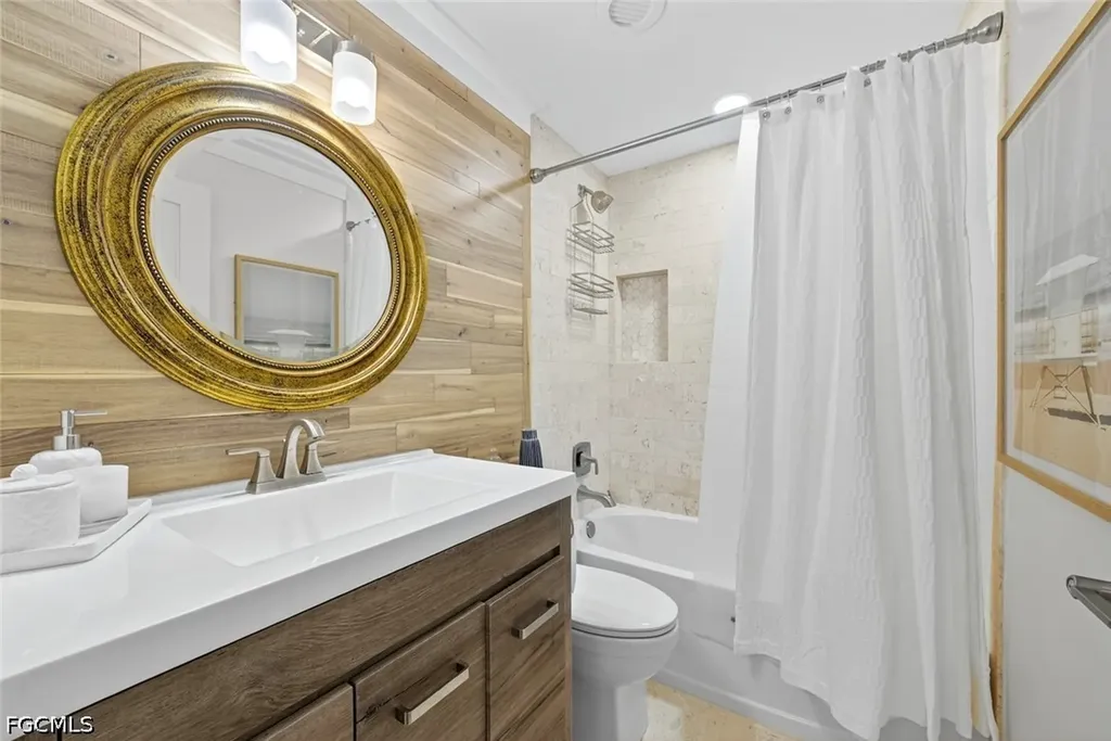 1251 Par View Drive Sanibel FL 33957