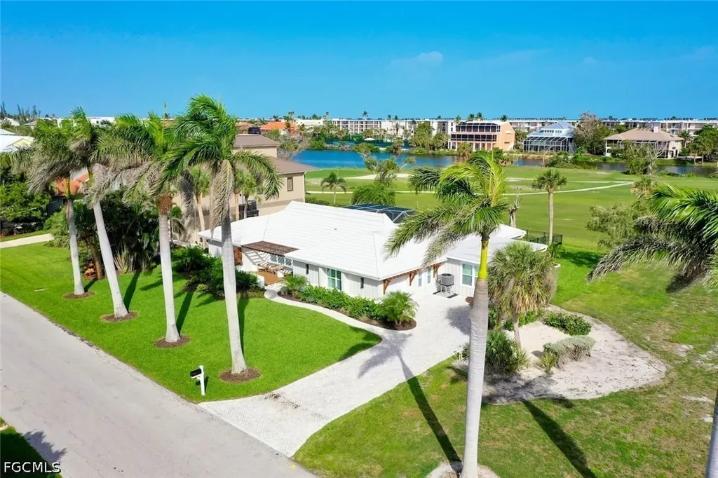 1251 Par View Drive Sanibel FL 33957