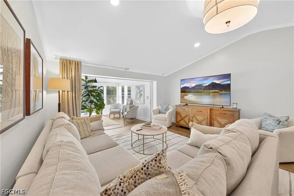 1251 Par View Drive Sanibel FL 33957