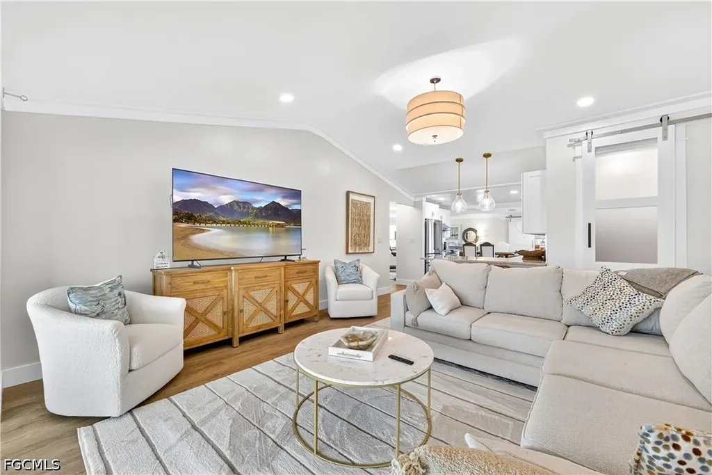 1251 Par View Drive Sanibel FL 33957