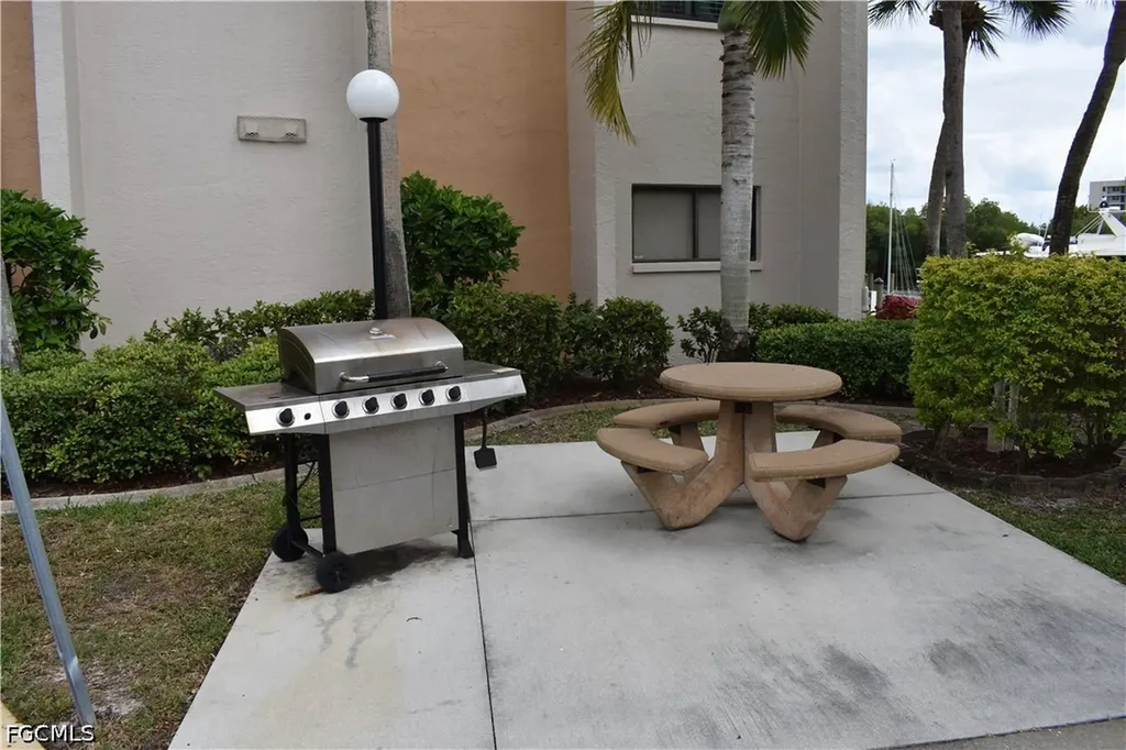 3462 Hancock Bridge Parkway North Fort Myers FL 33903