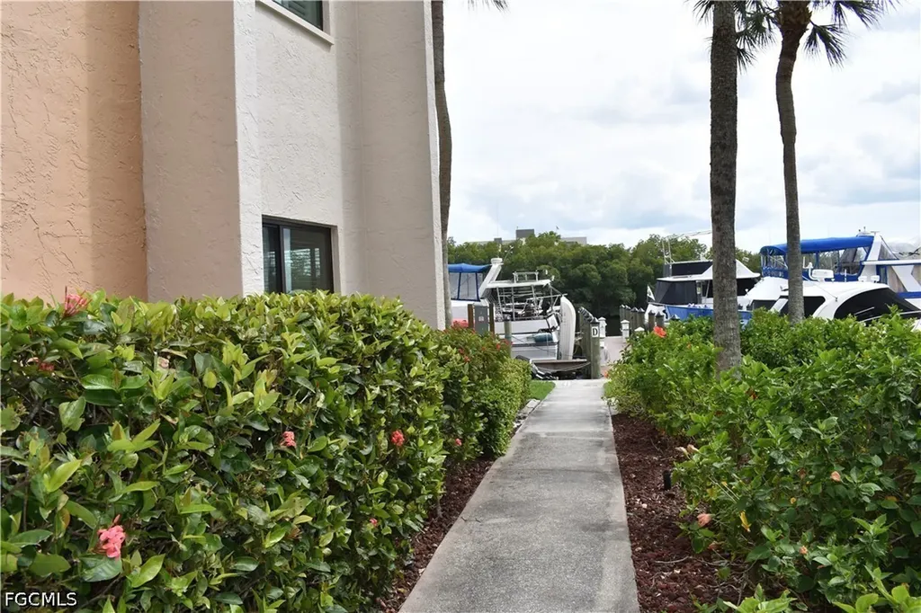 3462 Hancock Bridge Parkway North Fort Myers FL 33903