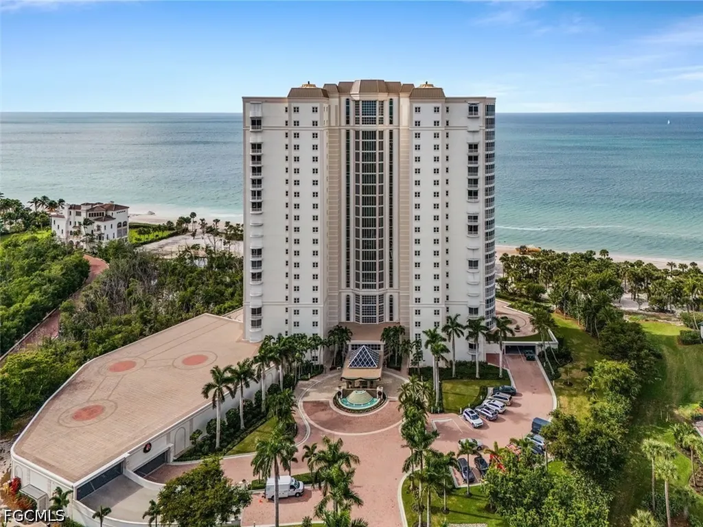 8111 Bay Colony Drive Naples FL 34108