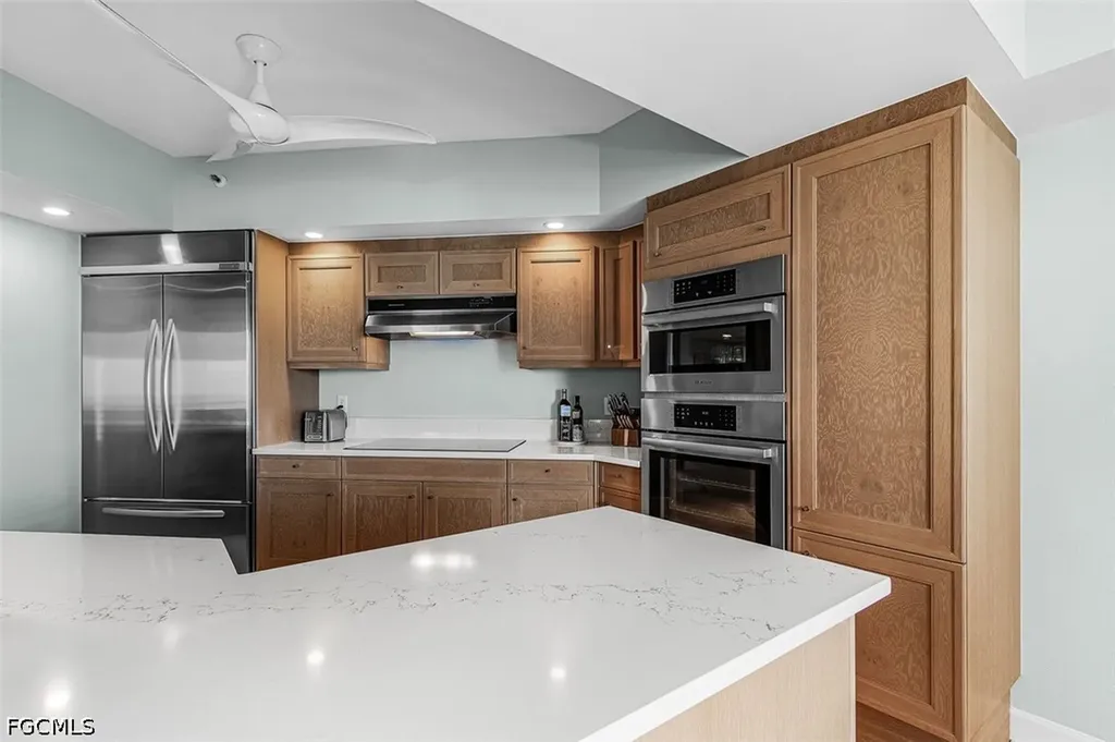 8111 Bay Colony Drive Naples FL 34108