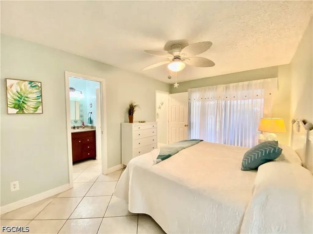 15546 Crystal Lake Drive North Fort Myers FL 33917
