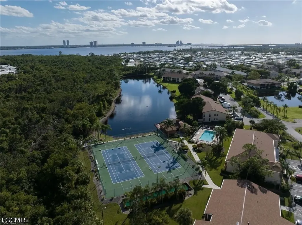15546 Crystal Lake Drive North Fort Myers FL 33917