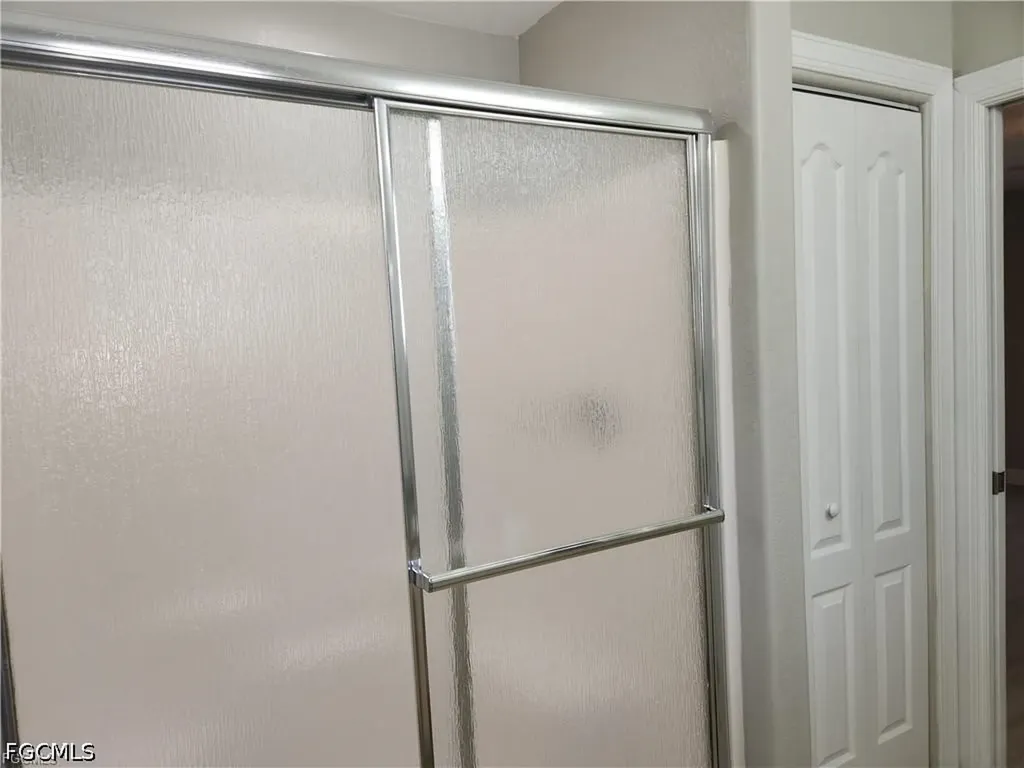 827 NE 23rd Terrace Cape Coral FL 33909
