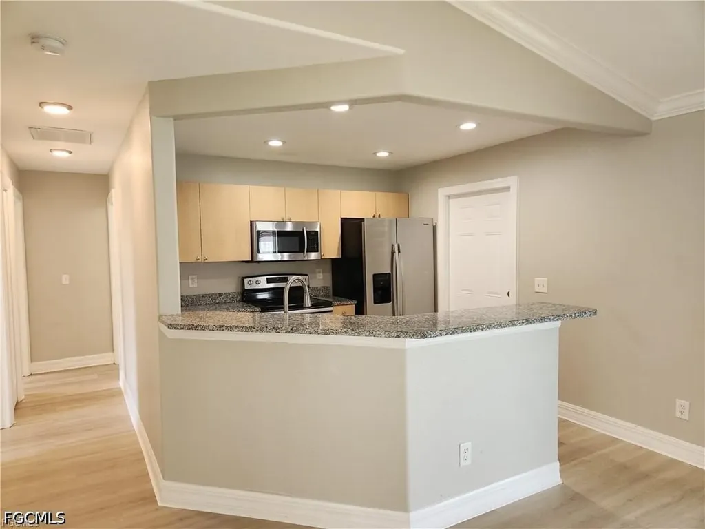 827 NE 23rd Terrace Cape Coral FL 33909
