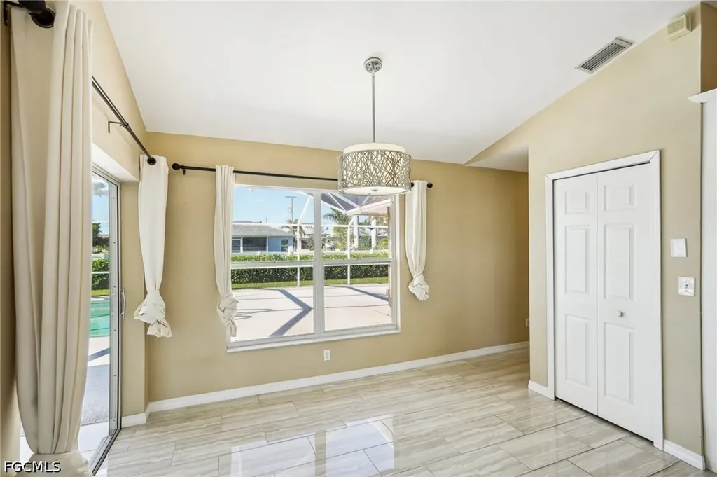 4346 SW 18th Place Cape Coral FL 33914